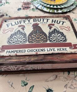 🐓 Caja de Cubiertos “Fluffy Butt Hut” – Gallinitas consentidas, estilo que conquista
